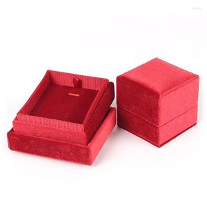 Jewelry Pouches Velet Red Square Necklaces Box Display Storage Gift Cases 6 Colors For Women Jewellery Earrings Diamond Rings Organizers