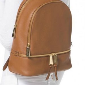 High-quality student schoolbag women bag designer backpack luxury crossbody messenger shoulder handbgas chain good quality pu leat2705