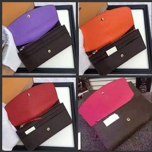 Bot￣o de designer designer Buttle Women Walts Short Purse Long Style European Lady Casual Clutchs com Box218a