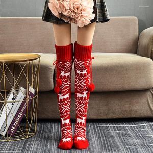 女性の靴下クリスマスストッキングズ女性の長い編みの女の子の女性冬の温かい編み膝の膝の上で