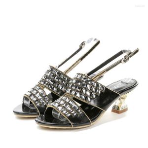 Sandaler Summer Retro Black Rhinestone Fashion Open Toe Hollow Rough Heel Women 6cm