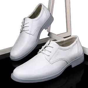 M￤n kl￤nning skor h￶ga klackar br￶llop b￥ge formella skor designer lyx satin elastisk