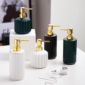 Set di accessori per il bagno Sub-imbottigliamento di alta qualità Light Luxury Nordic El Bagno Doccia Gel Lozione Press Bottle Disinfettante per le mani in ceramica