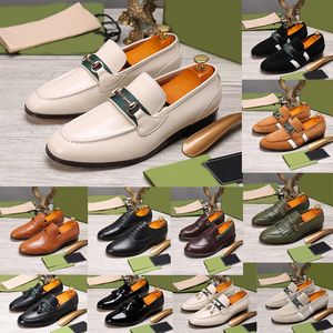 Luxury Dress Shoes Men loafer med Tassel Fashion Breattable äkta läder snörningskor designer casual sneakers loafers mocassins bröllopsfest sko