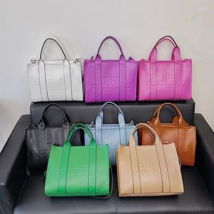 Axelväskor premium stor tygväska för kvinnor lyxiga designer handväskor boutique pu läder lady crossbody shopper purses