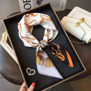 New women's silk scarf luxury silk high temperament soft fashion spring and autumn neck white collar with handbag head scarfs 70x70cm AA