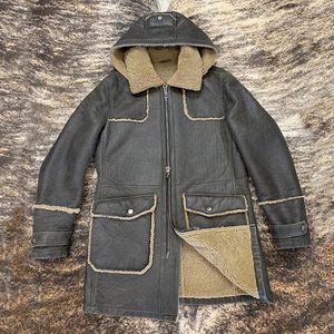 Schwarzer Jagdanzug, echte Schaffell-Lederjacken, doppelseitige Fellanzüge, Taschen, Fliegerjacke mit Kapuze, dickem YKK-Reißverschluss