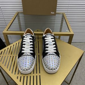 Top Mens Stylish Studded Buty ręcznie wykonane prawdziwy designerka skórzana w stylu skalnym unisex czerwone podeszwy buty luksusowy moda damska inkrustowane buty casual but 00096