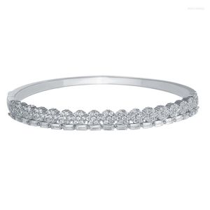 Bracciale rigido per donna Marchi di lusso Coppia di moda Braccialetti Bracciale baguette a fiore piccolo con sei diamanti in ottone micro-incastonato