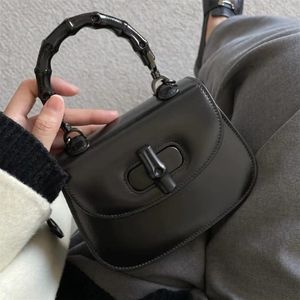 2022 Neueste Damen Herren Bambus Handtaschen Echtes Leder Taschen Handtaschen Geldbörse Brieftasche Mode Luxus Designer Vintage Umhängetasche 2710