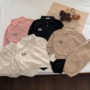 T-shirts kläder sätter barnkläder ess huva tröja baby rockar pojkar flickor designer kläder mode streetshirts pullover tröjor lösa träningsdräkter q0v6#