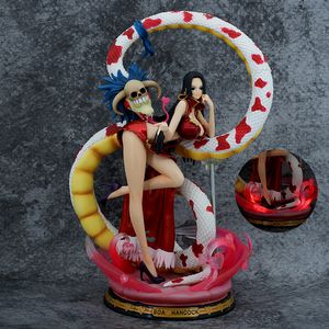 NOVYTY GAMES ANIME ONE ONE Piça Boa Hancock Figura Oka Shichibukai 40cm estátua GK Modelo Luminoso Acessórios destacáveis ​​Figuras Toys