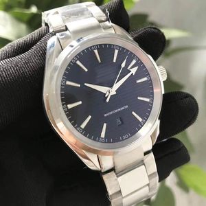 2023 U1 Toppkvalitet AAA Fashion Mens Watch World Time James Bond 007 Men Automatiska klockor Mekanisk rörelse Mäns skyfall Watch Steel Wristwatch