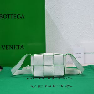 2023 bolsa de ombro de designer bolsa de pacote de embreagem Tolas de embreagem Bolsas de carteira Verifique a linha de veludo Letras duplas