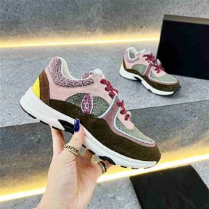 Luxury design Bowling Shoes Channel 2023 fashionable men and women Leather Canvas Letter Logo Casual outdoor Sports running Shoes 05-02