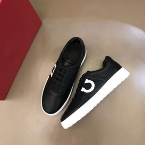 Desugner Men Shoes Sapatos de luxo Sneaker Low Help Going All Out Color Leisure Shoe Style Up Classize38-45 Mkjkiuy000001