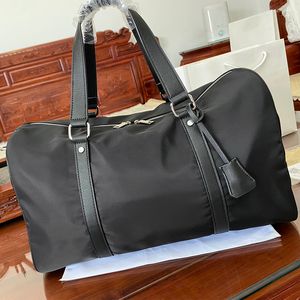 Top Travel Designer Duffle Bag Black Luxury Plouds Macks Canual Wome Sags Нейлон Большие Сумки Сумка Мужчины Сумка поперечного тела сумки