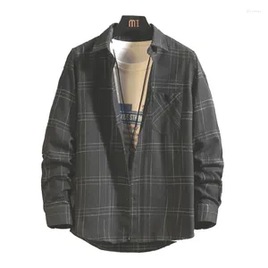 Men's Casual Shirts 2022 Korean Fashon Plaid Shirt Men Harajuku Style Long Sleeve Button Up Flannel Black Vintage Clothing 5XL