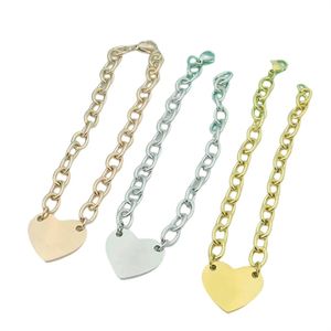 Collana da donna semplice con ciondolo a forma di cuore di pesca Bracciali di design Set di gioielli Collana in acciaio inossidabile Oro/argento/oro rosa Design di lusso come regalo di nozze