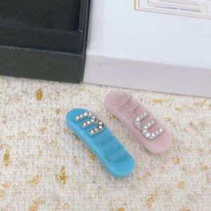 2023 M brand letters designer hair clip barrettes luxury acrylic classic hair pins for girls women party jewelry gift