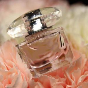 Atacado Charming Cologne Perfumes fragrâncias para mulher spray de perfume 90ml Floral Frutado Gourmand EDT Qualidade e envio rápido