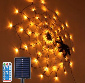 Halloween zasilany słonecznie 60 LED LIDZA LIDZA PURYLE SPIDER Web 3,28 stóp średnica 8 trybów Wodoodporna pajęczyny Lekkie światło wewnętrzne Ourdoor Garden Windows Home