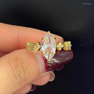 Cluster Rings UILZ Sparkling Gold Color Cubic Zirconia Trendy Engagement Wedding Bands Women Accessories Luxury CZ Jewelry 2022