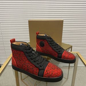 Stilvolle Herrenschuhe mit Nieten, handgefertigt aus echtem Leder, Designer-Rock-Stil, Unisex-Schuhe mit roten Sohlen, Luxusmode, diamantbesetzter Freizeitschuh für Damen 00187