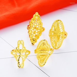 Cluster-Ringe für Frauen, Blumen-Herz, 24 Karat Gold, große hohle geometrische Paar-Hochzeit, Verlobung, Schmuck im Großhandel