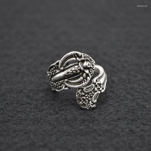 Wedding Rings 1pcs Women Elegant Flower Spoon Victorian Period Silver Jewelry Opening Adjustable Ring For Mom Birthday Gift