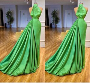 Plus Size Green Mermaid Evening Dresses Backless High Neck Draped Pleats Floor Length Formal Prom Party Celebrity Birthday Special Ocn Gowns Custom