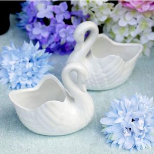 Candle Holders Ceramic White Swan Candlestick Decoration Wedding With Hand Gift Succulent Flower Pot Home