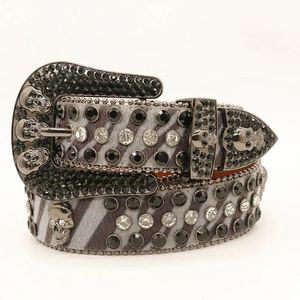 Berömda varumärkesdiamantbälte Western Cowboy Jeans Sparkle Men Pu Leather Luxury Designer Rhinestone Belt for Women Man X0726