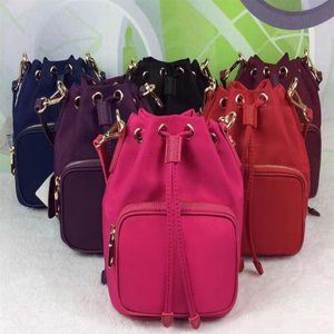 Cały pojedyncze na ramię worka do wiadra Crossbody Prosta mała torba swoboda Lady Nylon Oxford Fashion Bag215k