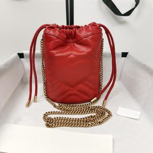 最新の2021ドローストリングバッグLuxurys Designers Babs Bucket Handbags String Shourdle Women Totes高品質のファッションレザーCrossbo224U
