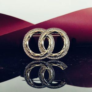 Schmuckanpassung, Diamanten-Brosche, Großhändler, Luxus-Vintage-Broschen, neuer Designer, europäisches Stil