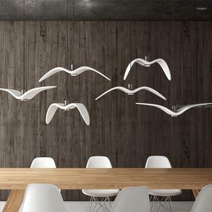 Kolye lambaları Modern Kuş Oturma Odası Avize Led Aydınlatma Beyaz Reçine Koridor Başucu Yatak Odası İçin Ayarlanabilir Ortam Işığı