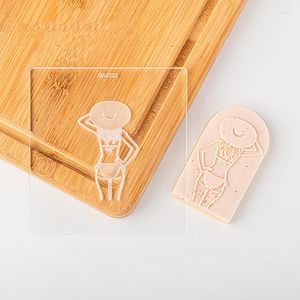 Stampi da forno Fondant Cookie Summer Girl Stamp Embosser Cutter DIY Acrilico Zucchero Mestiere Stampo in rilievo Strumenti di decorazione