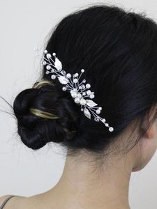 Headpieces Blue Silver Pearls Handgjorda brudhuvudbonad Leaf Hair Comb Wedding Head Jewelry Bridesmaid Presenttillbeh￶r f￶r fest f￶r fest