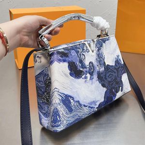 Hand Tote Bag Women Handbag Purse Genuine Leather Capucines Series Shoulder Crossbody Bags Classic Letter Art Color Painting Remov279U