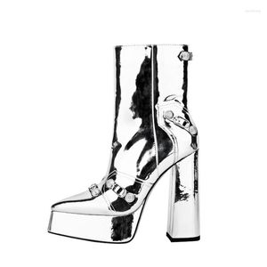 Boots Lilyptuart 2022 Caviera Donne di qualit￠ Piattaforma femmina Fashion Short Short Black Black High Heel Scarpe Big Si