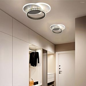 Światła sufitowe krystaliczne koło pierścienia światło do sypialni jadalnia kuchnia kreatywne małe żyrandole LED oświetlenie korytarz wewnętrzny
