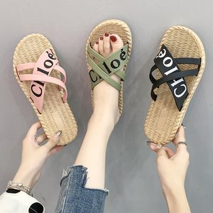 2023 High Quality Comfortable Wearing Slippers Simple Hollow Summer Beach Sandals Fashion Cross Flat Casual Home Shoes