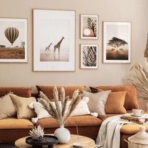 Obrazy żyrafy suszone liście zachodzące słońce Balon Sunrise Nordic plakat ścienna sztuka drukowana na płótnie malowanie Zdjęcia do salonu