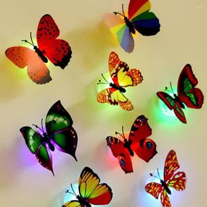 Naklejki ścienne 1PC Vintage Modern Butterfly LED LED 3D Dekoracja domu do drzwi okiennych Ruchabilna L 5