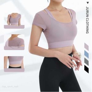 summer Yoga Wear short-sleeved fitness Clothes sports running mesh sweat-absorbing fake two-piece gathered underwear Yogas Bras Beautiful Back Jogging