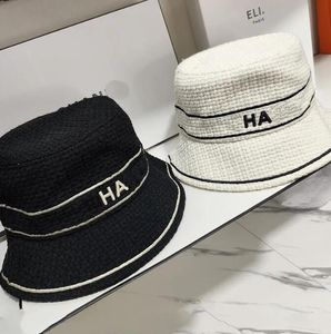 Lüks Tasarımcı Kova Şapkalar Siyah Erkek Beyaz Dokuma Şapkalar Bayan Moda Sonbahar Fedora Gömme SunHat