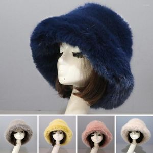 Berets Bucket Hat Oversized Fluffy Wide Brim Soft Thickened Ear Protection Faux Fur Winter Thermal Women Fisherman Cap For Daily Life