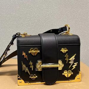 Cahier zincir deri çanta moda bayanlar omuz crossbody flep kapanma prad tokası klasik marka metal donanım tote el çantası201x