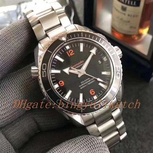 2 style Czarne ceramiczne automatyczne Cal 8500 Watch Kalendarz Ocean Watche Ocean Watches Pełna stalowa więź 007 nurka 600 m planeta Luminous Nurce Wristwa285e